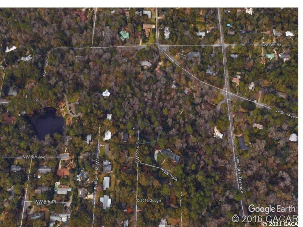 851 20TH Street - Photo 1