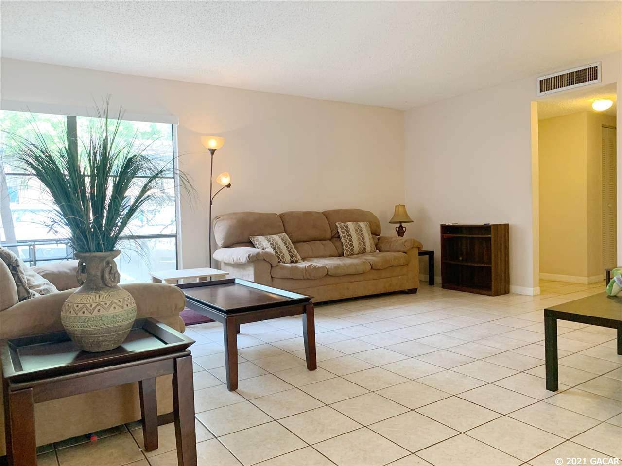 2811 Archer Road - Photo 1