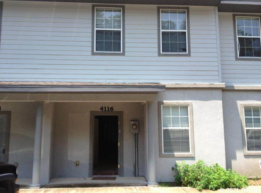 4116 15TH Place - Photo 1