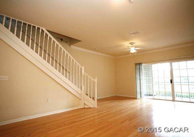 5005 43rd Avenue - Photo 1