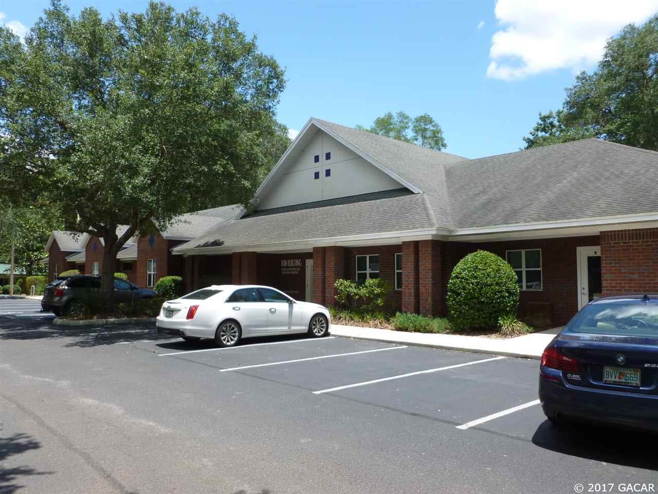 2209 40th Terrace - Photo 1