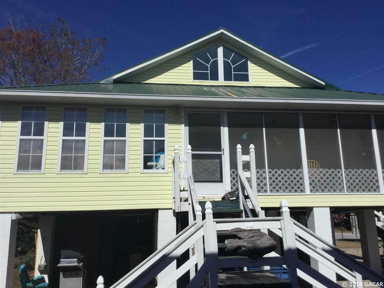 17 899 Avenue - Photo 1