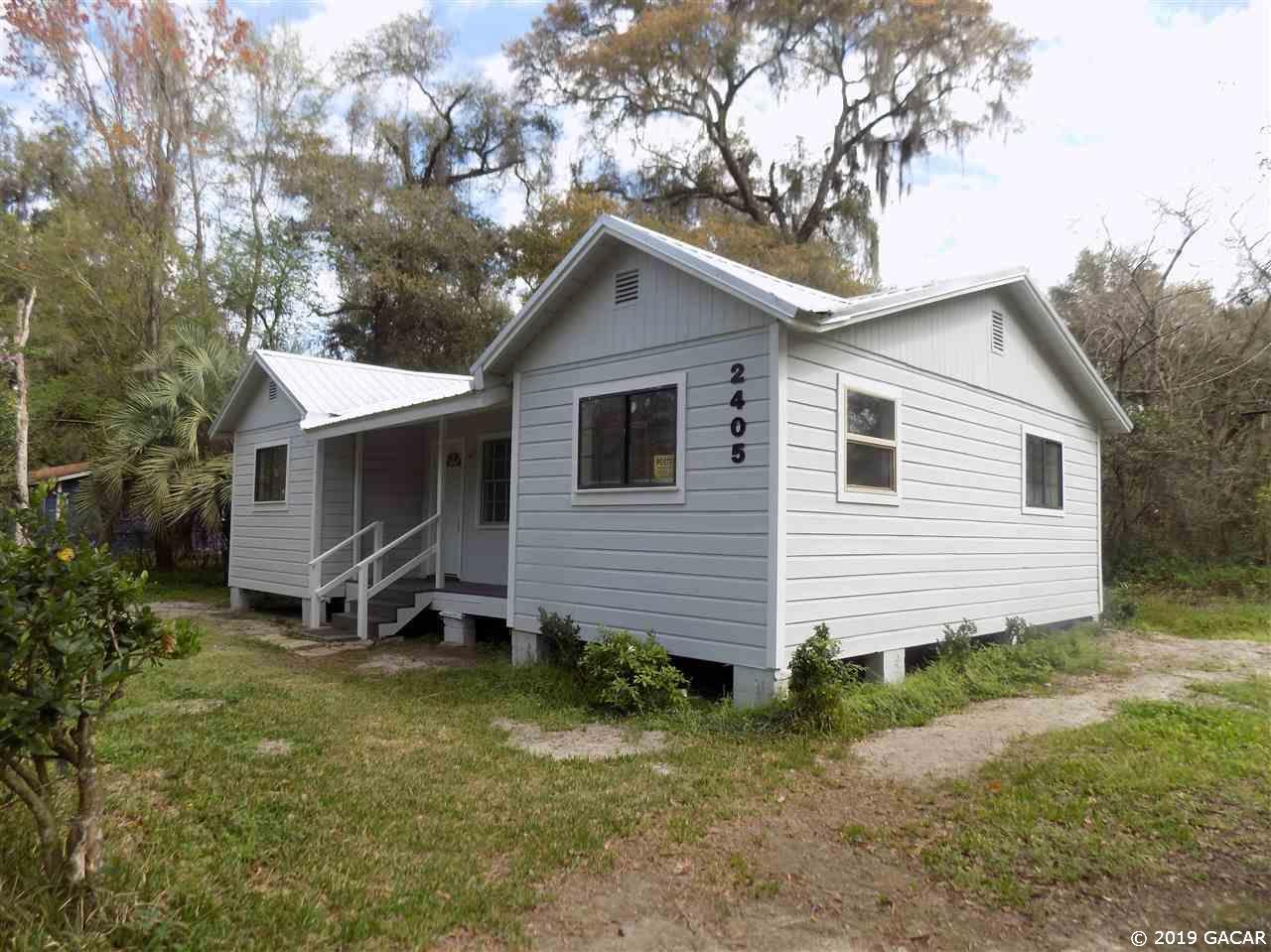 2405 70 Terrace - Photo 1