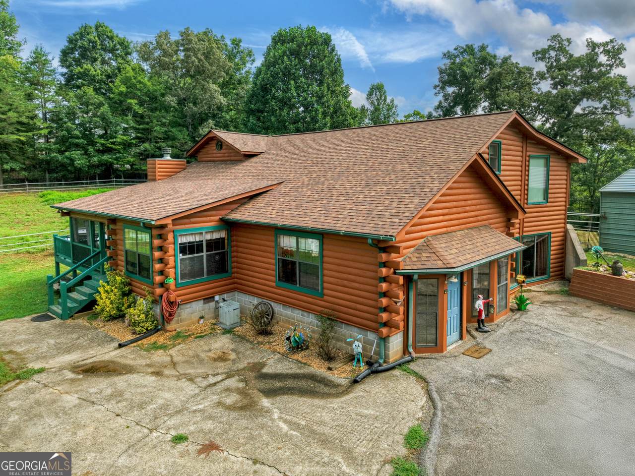 79 Stewart Lane - Photo 1