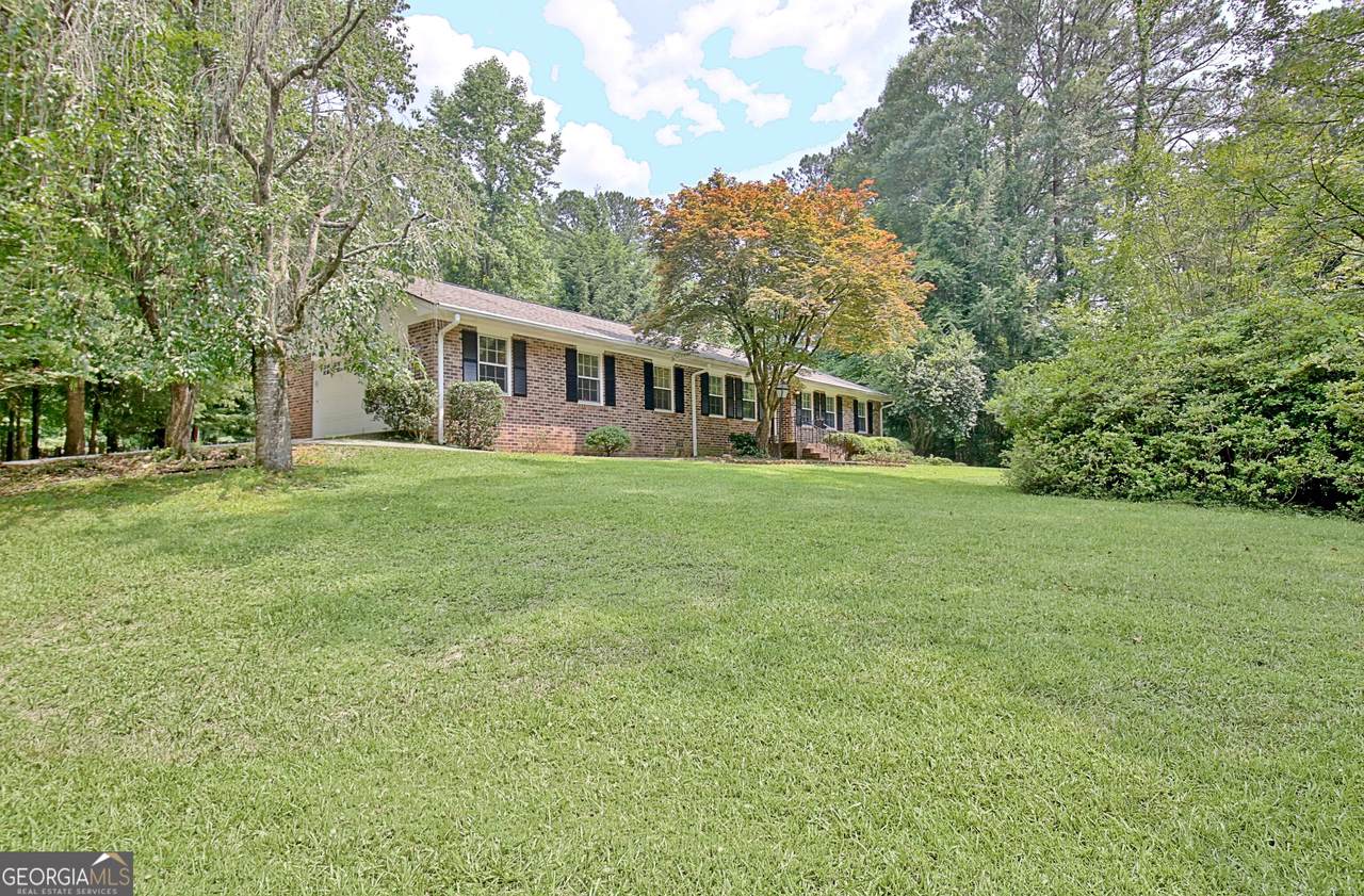 501 Bridlepath Lane - Photo 1