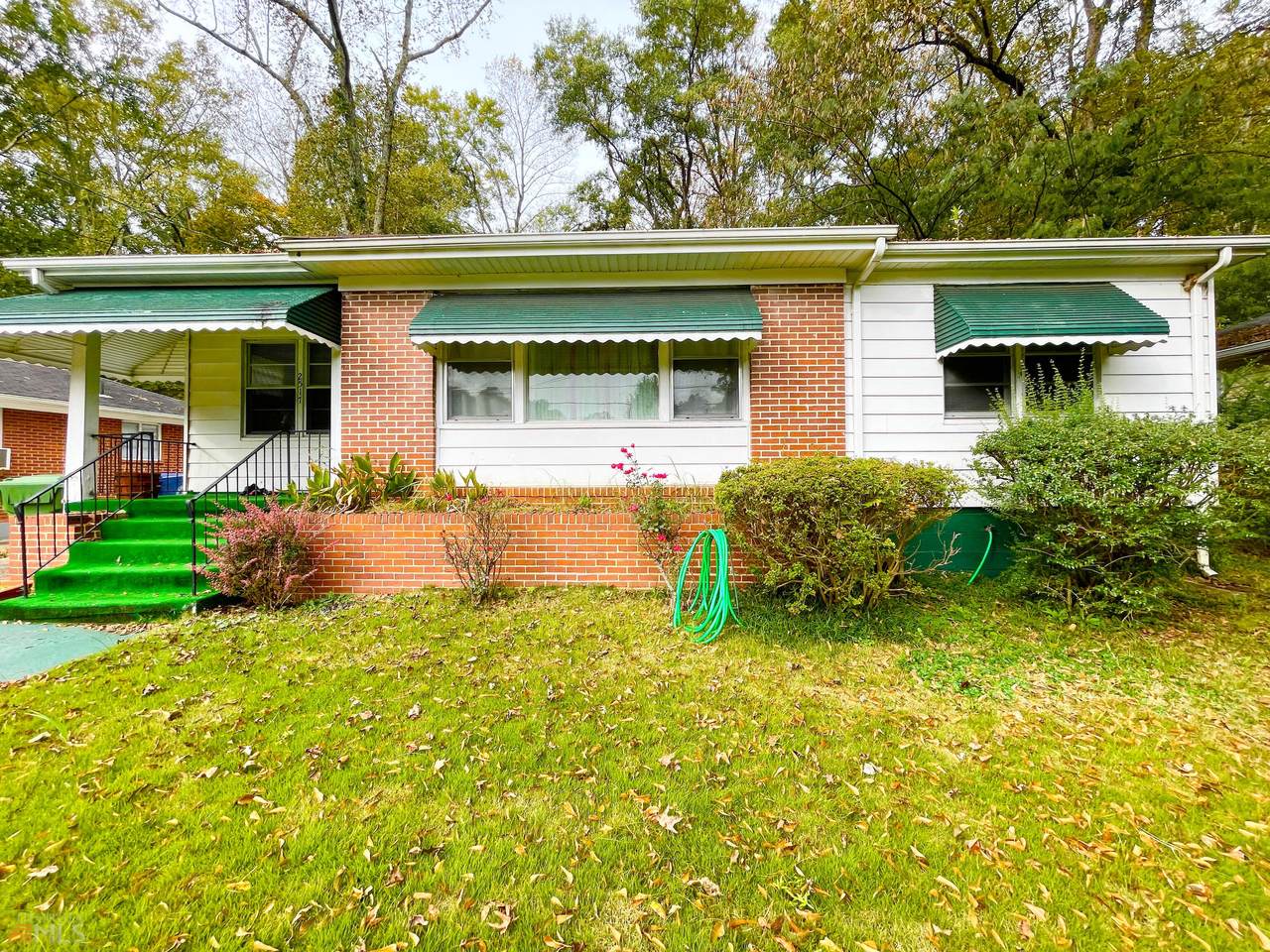 2517 Baxter Road - Photo 1