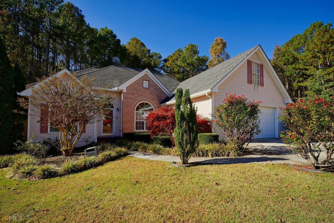 2120 Meyers Drive - Photo 1