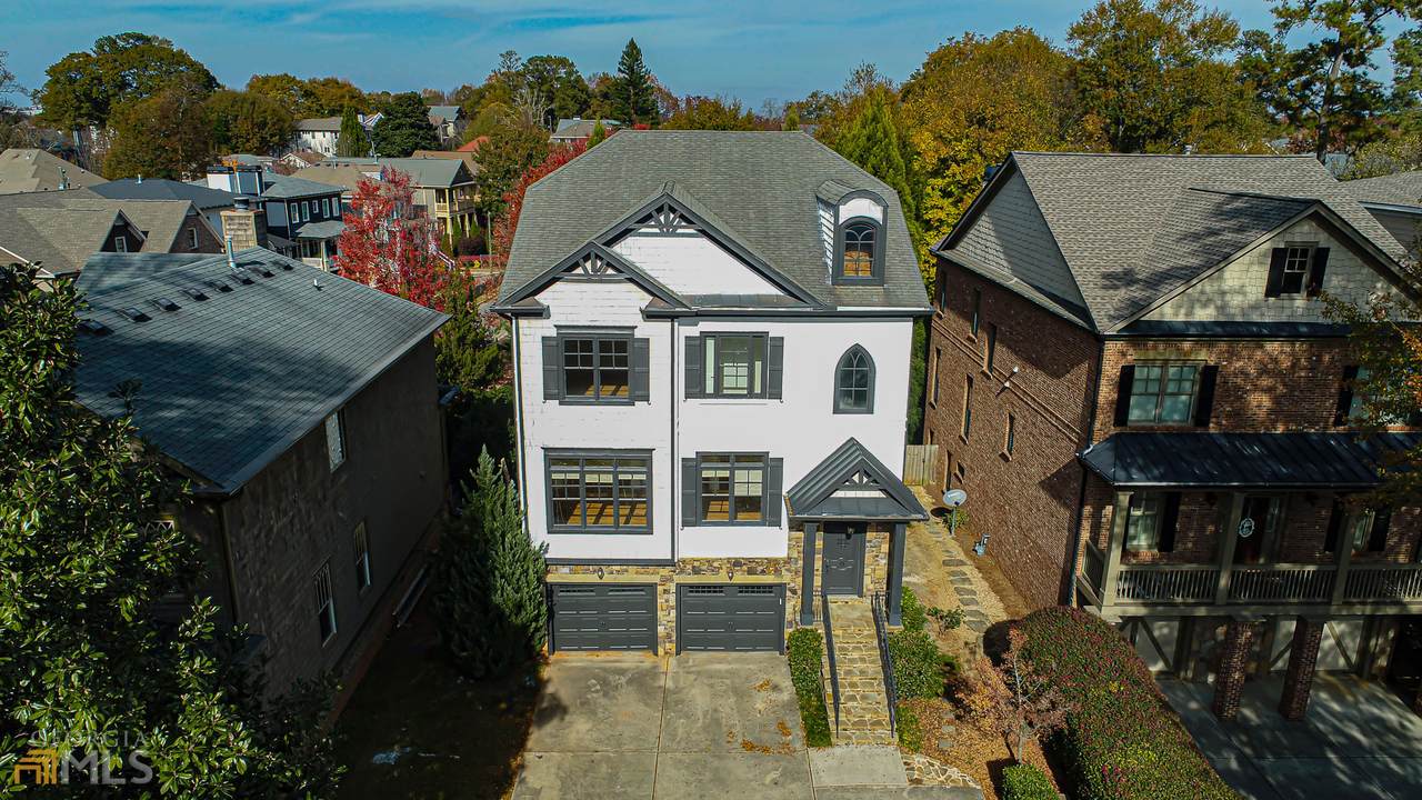 1270 Windsor Parkway - Photo 1