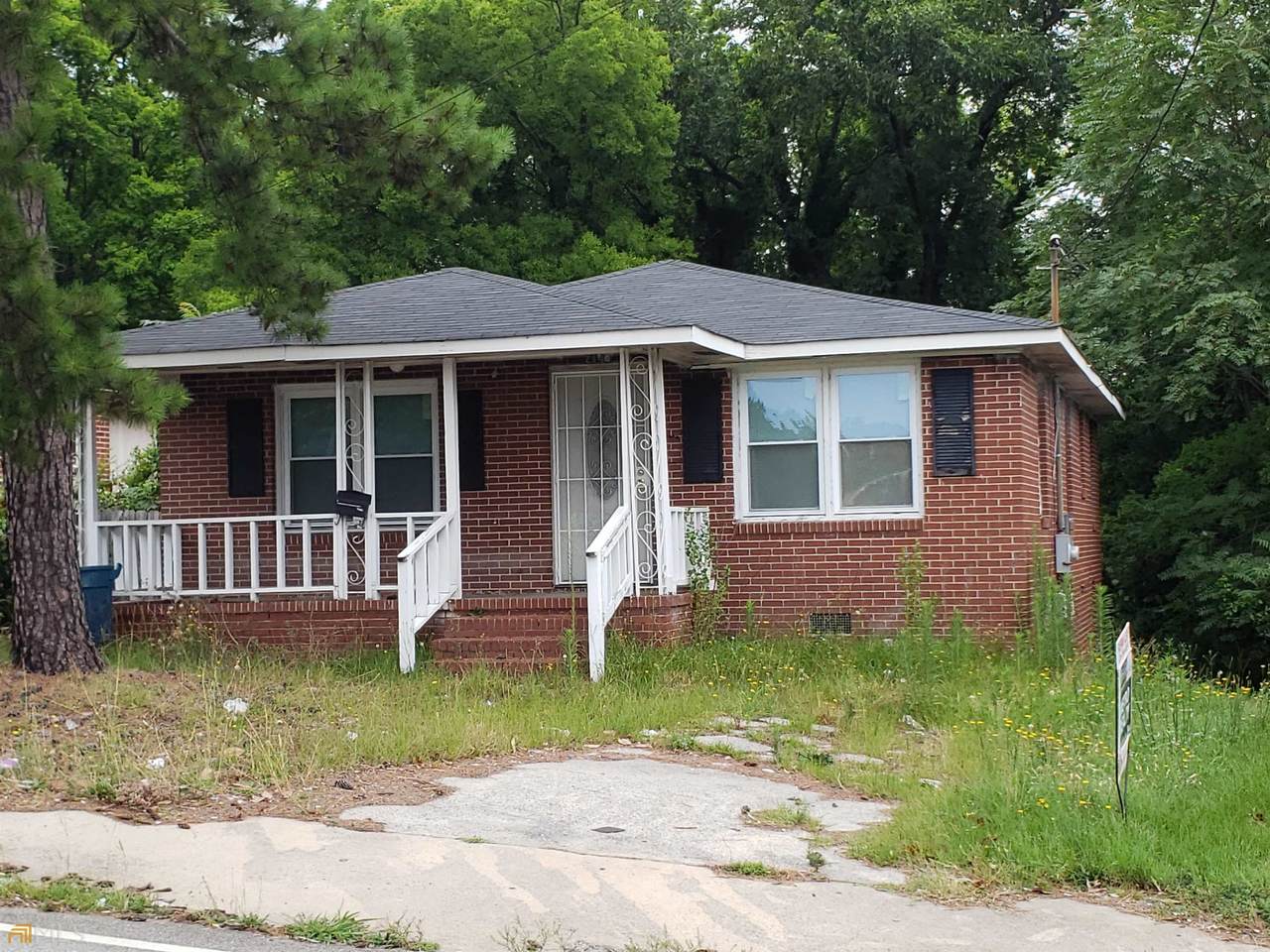 2149 & 2147 Mercer University Drive - Photo 1
