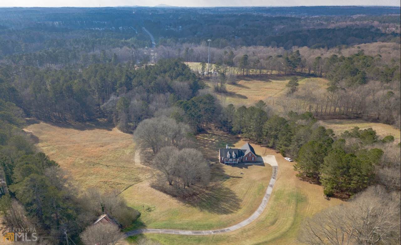 928 Grayson New Hope Road - Photo 1
