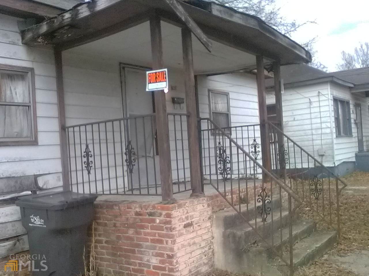 1639 Emory Street - Photo 1