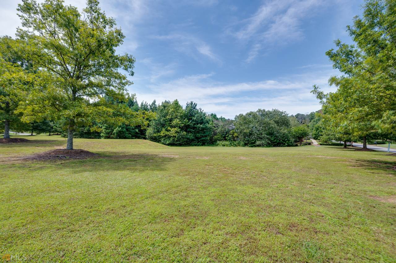 1085 Lancaster Square - Photo 1