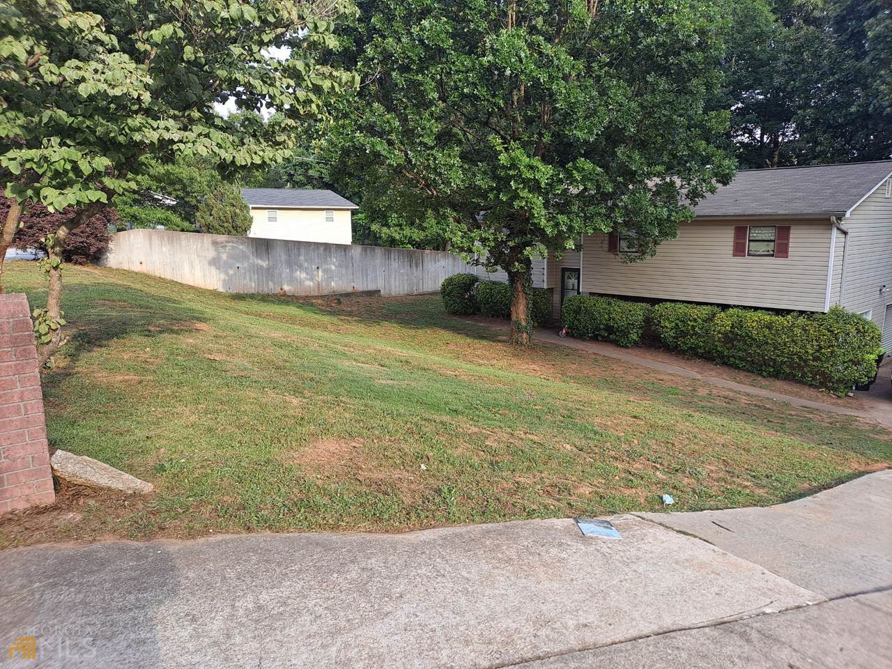 5835 Quail Drive - Photo 1