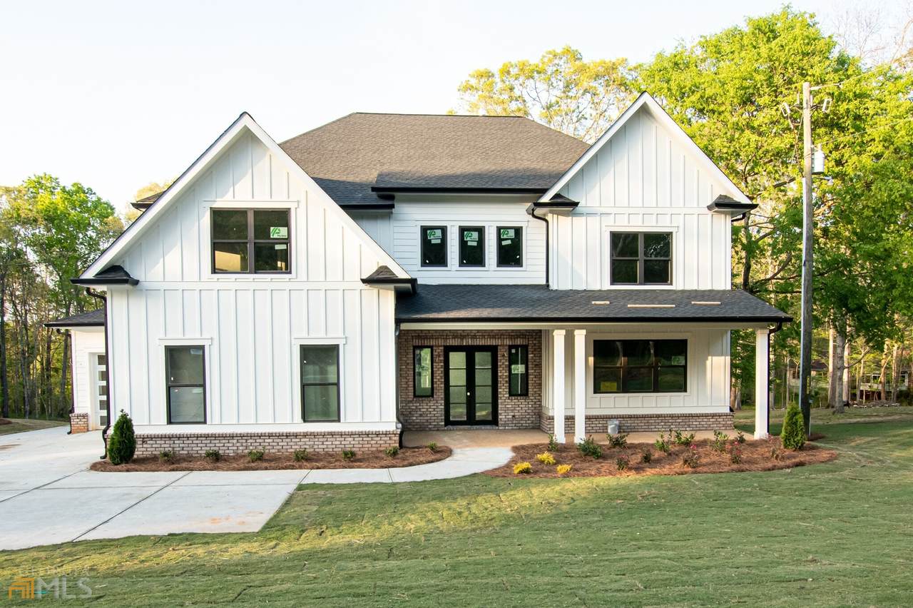 903 Old Thompson Mill Road - Photo 1