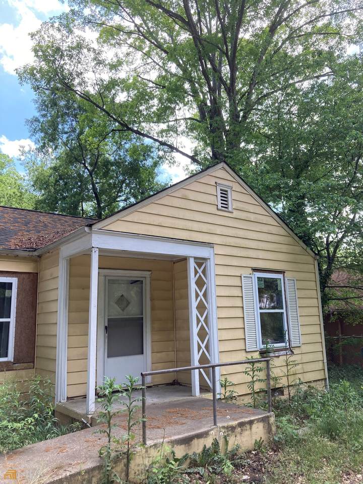 2130 Donald Lee Hollowell Parkway - Photo 1