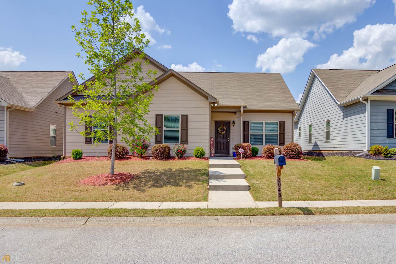 2045 Summerglen Trail - Photo 1
