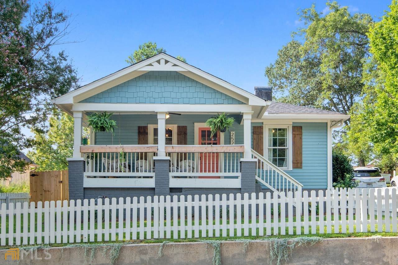 252 Montgomery Street - Photo 1