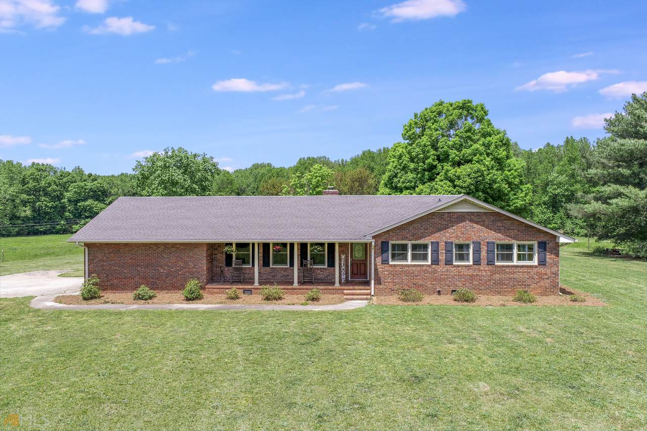 760 Starrs Bridge Road - Photo 1