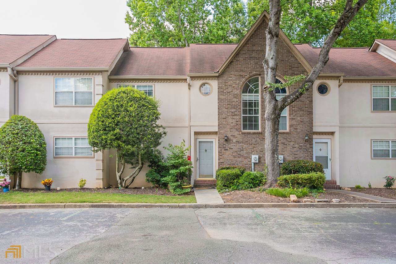 304 Bridge Lane - Photo 1