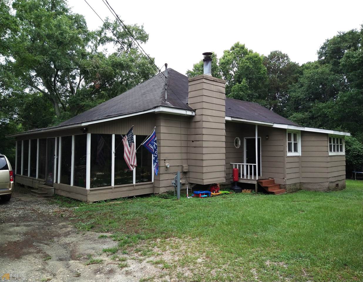 919 First Street - Photo 1