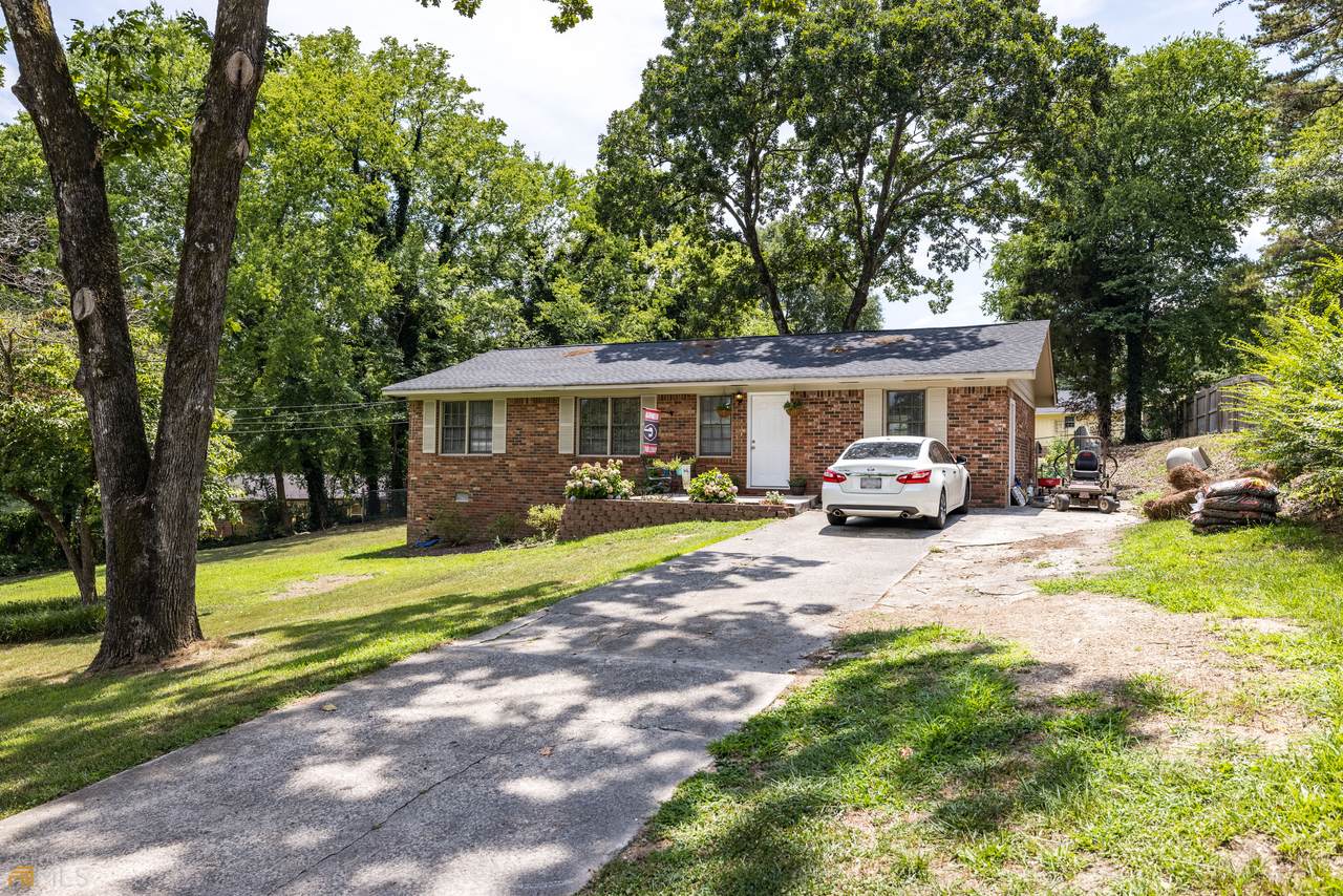 38 Parkwood Circle - Photo 1