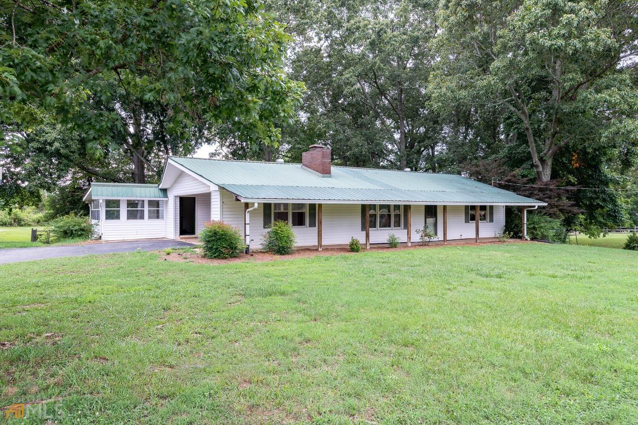 3246 Shoreland Drive - Photo 1