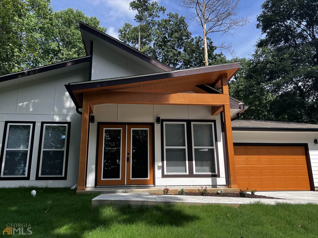 480 King Arthur Court - Photo 1