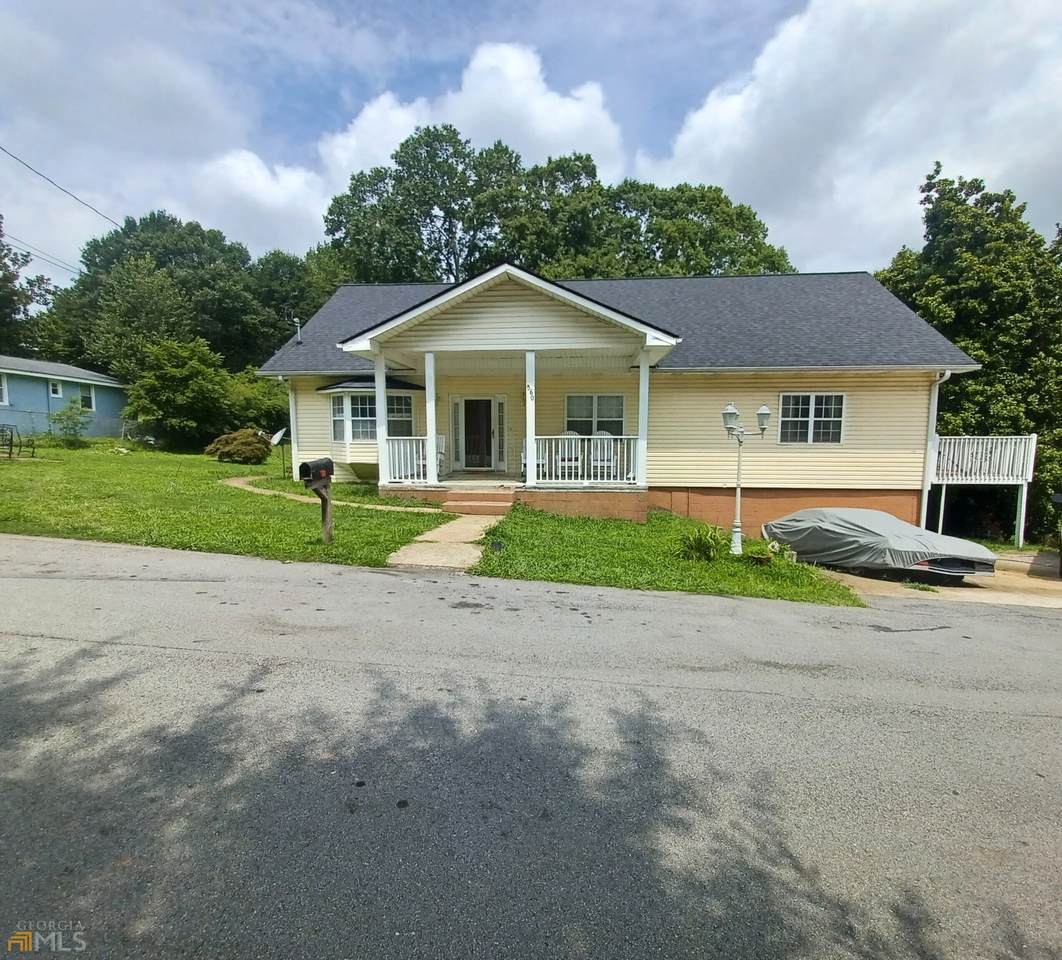 560 Gold Street - Photo 1
