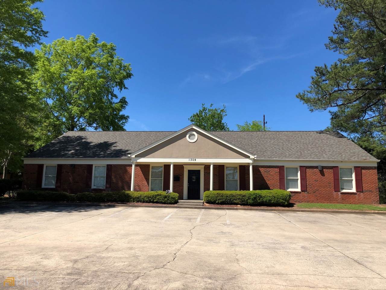1309 Wellbrook Circle - Photo 1