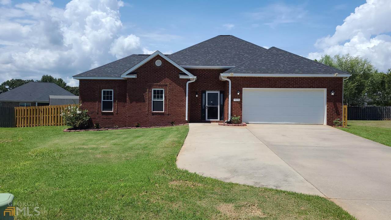 109 Ritz Lane - Photo 1