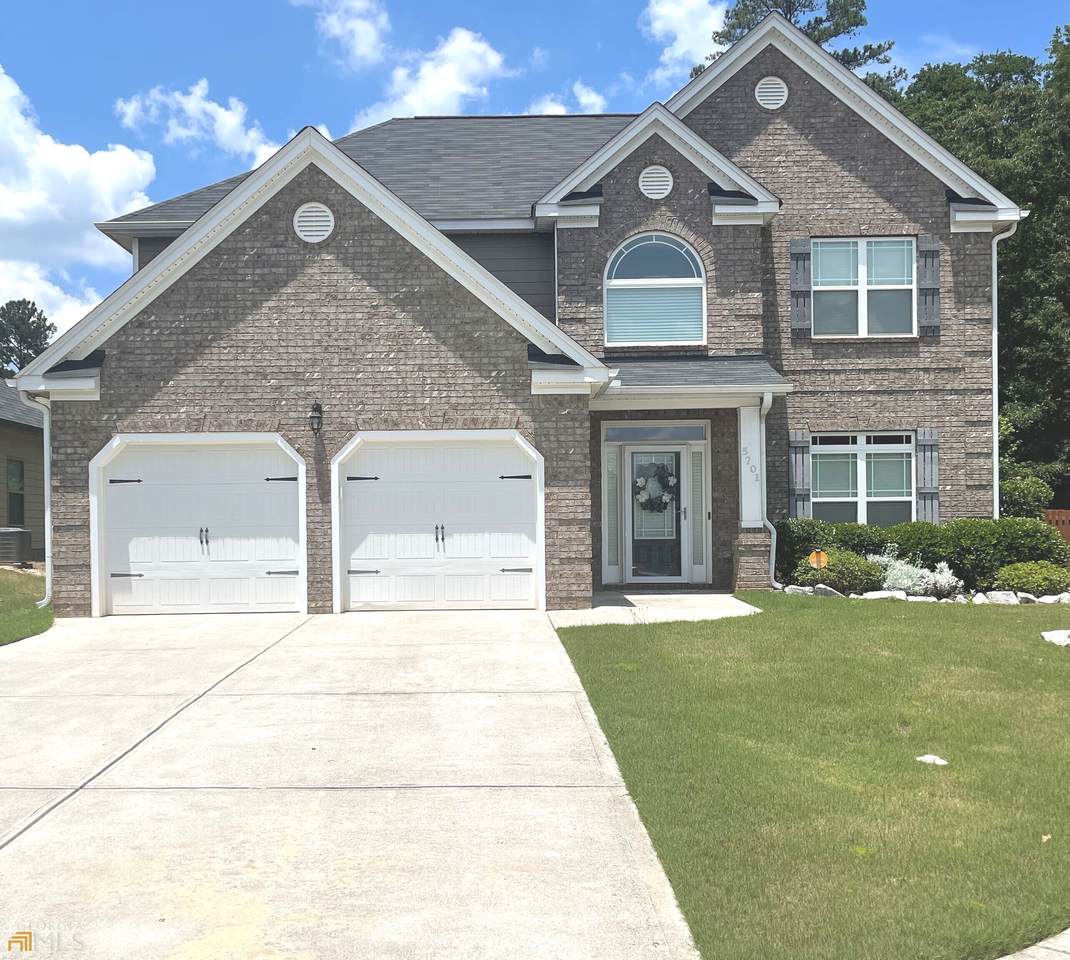 5701 Sawgrass Circle - Photo 1