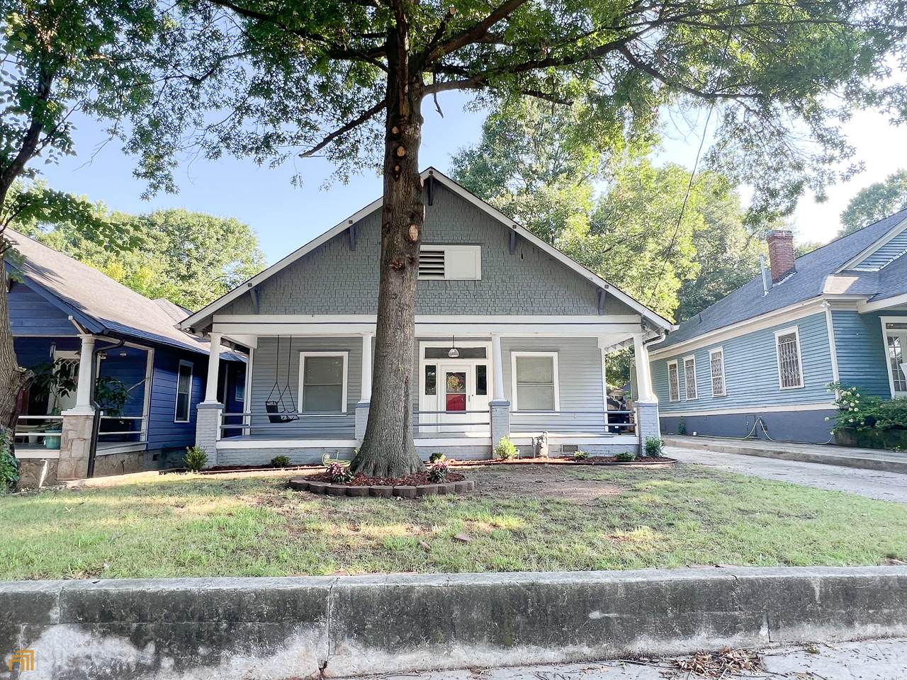 711 Brookline Street - Photo 1