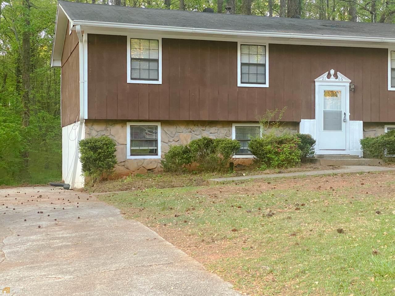 2166 Satellite Way - Photo 1