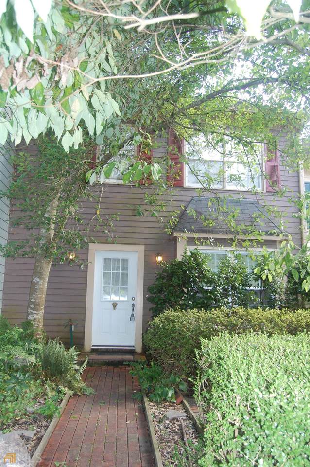 516 Salem Woods Drive - Photo 1