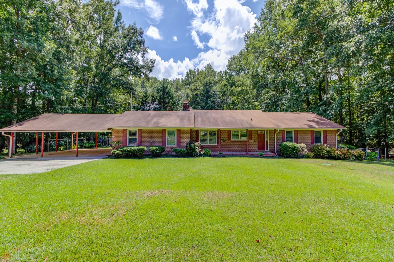 374 Wynn Drive - Photo 1
