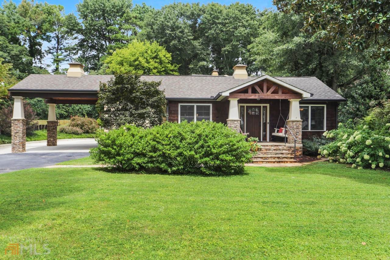 1539 Roswell Street - Photo 1