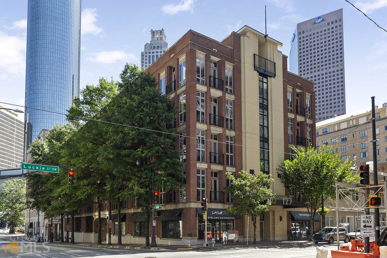 123 Luckie Street - Photo 1