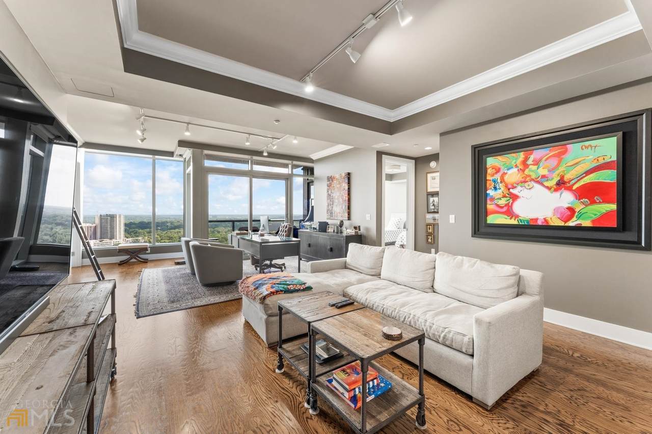 3630 Peachtree Road - Photo 1