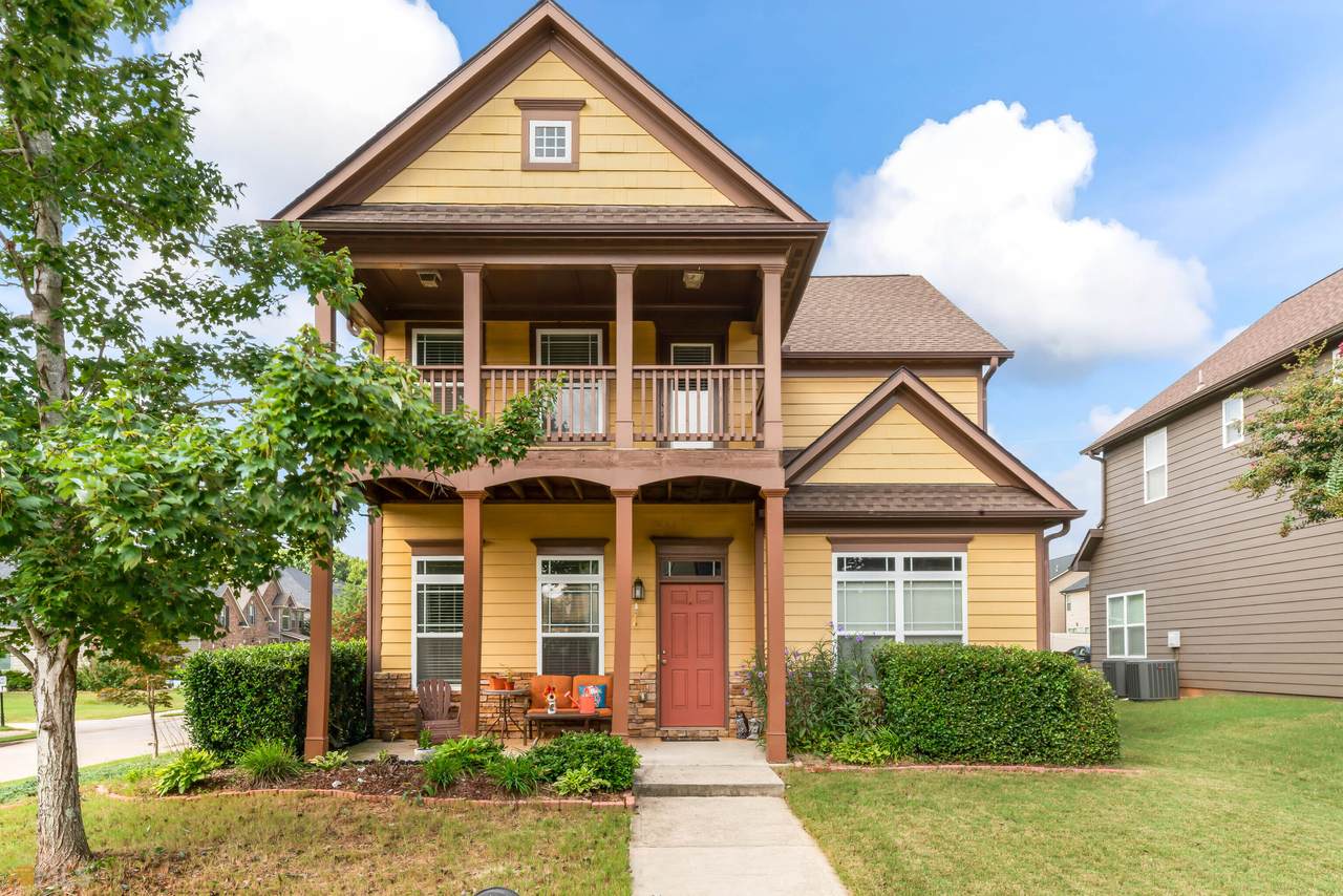 1222 Heartwood Avenue - Photo 1