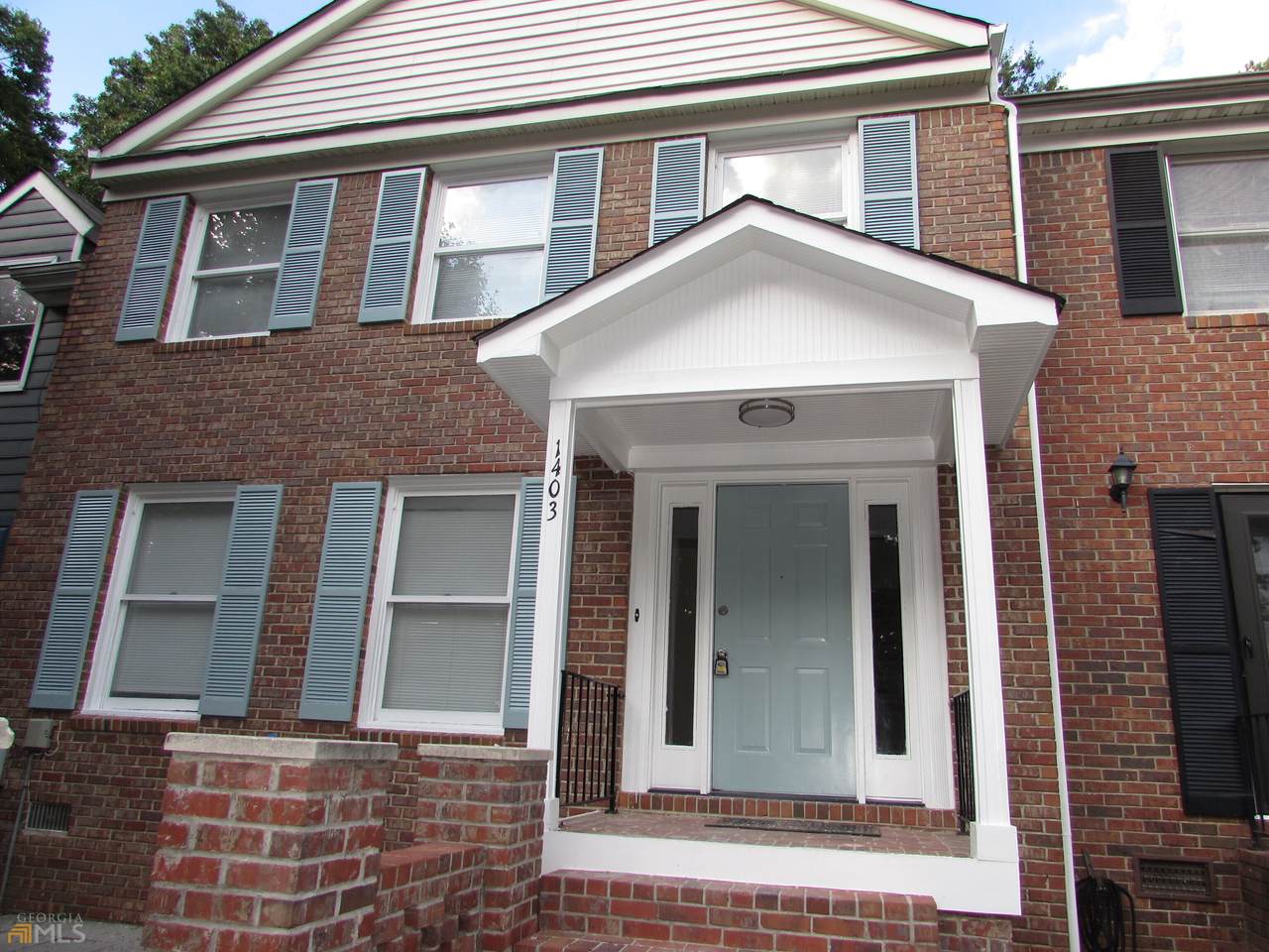1403 Twin Branches Circle - Photo 1