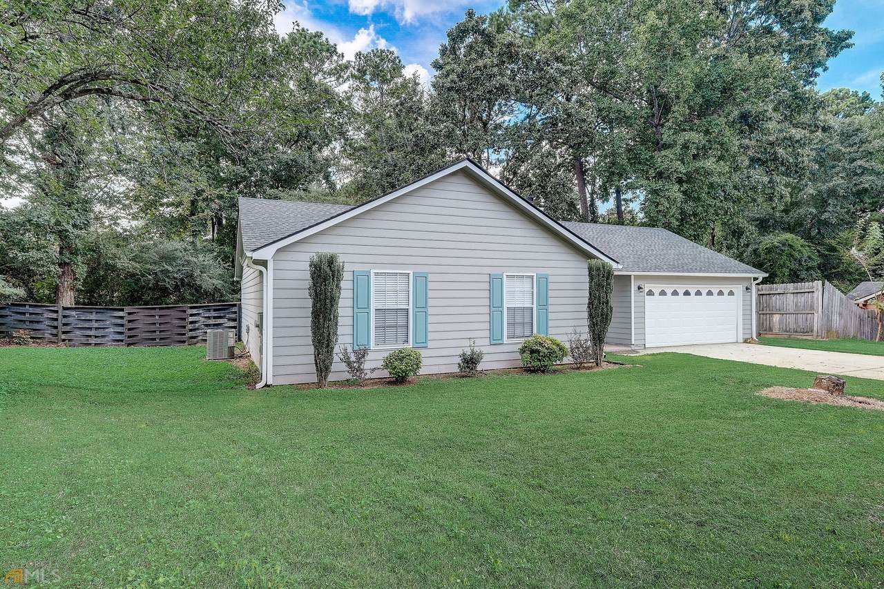 1421 Oak Knoll Drive - Photo 1