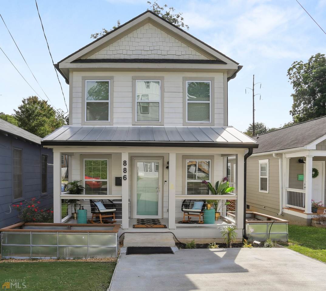886 Hubbard Street - Photo 1