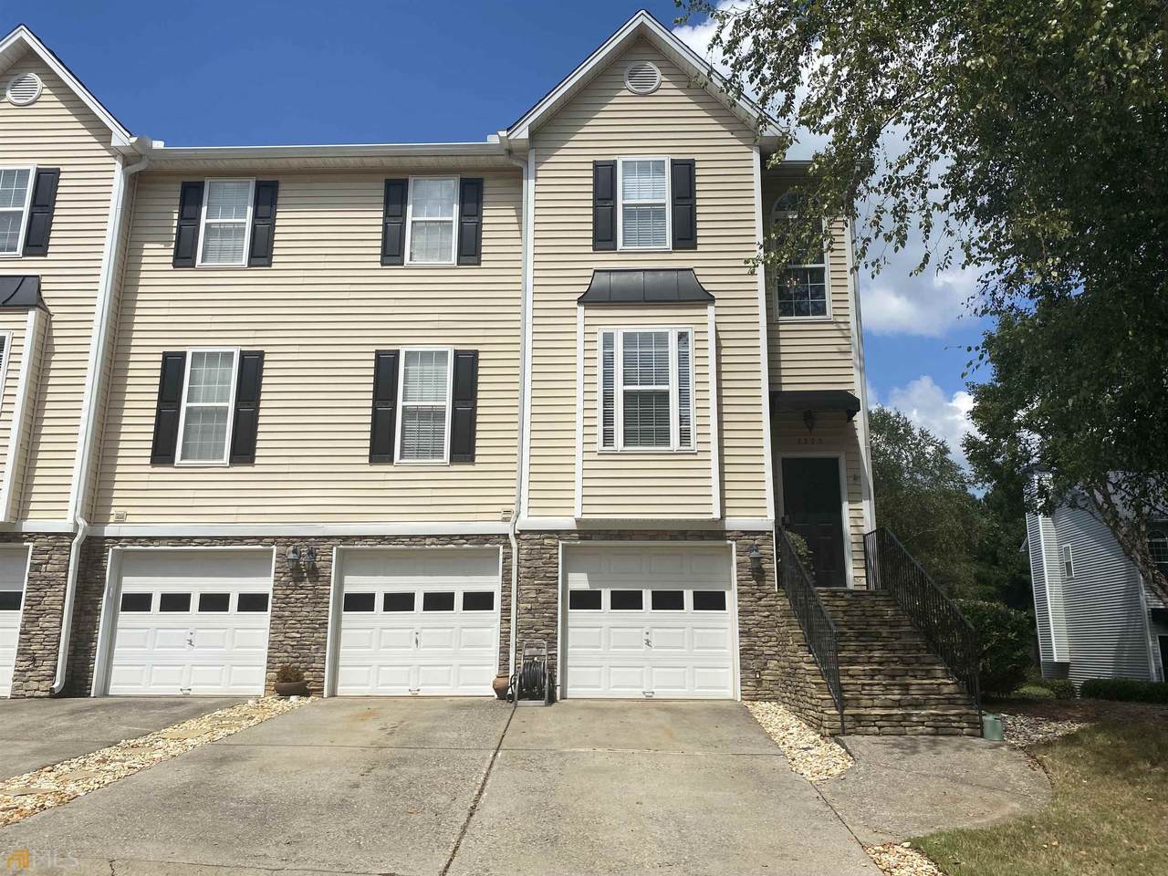 3595 Deep Cove Drive - Photo 1