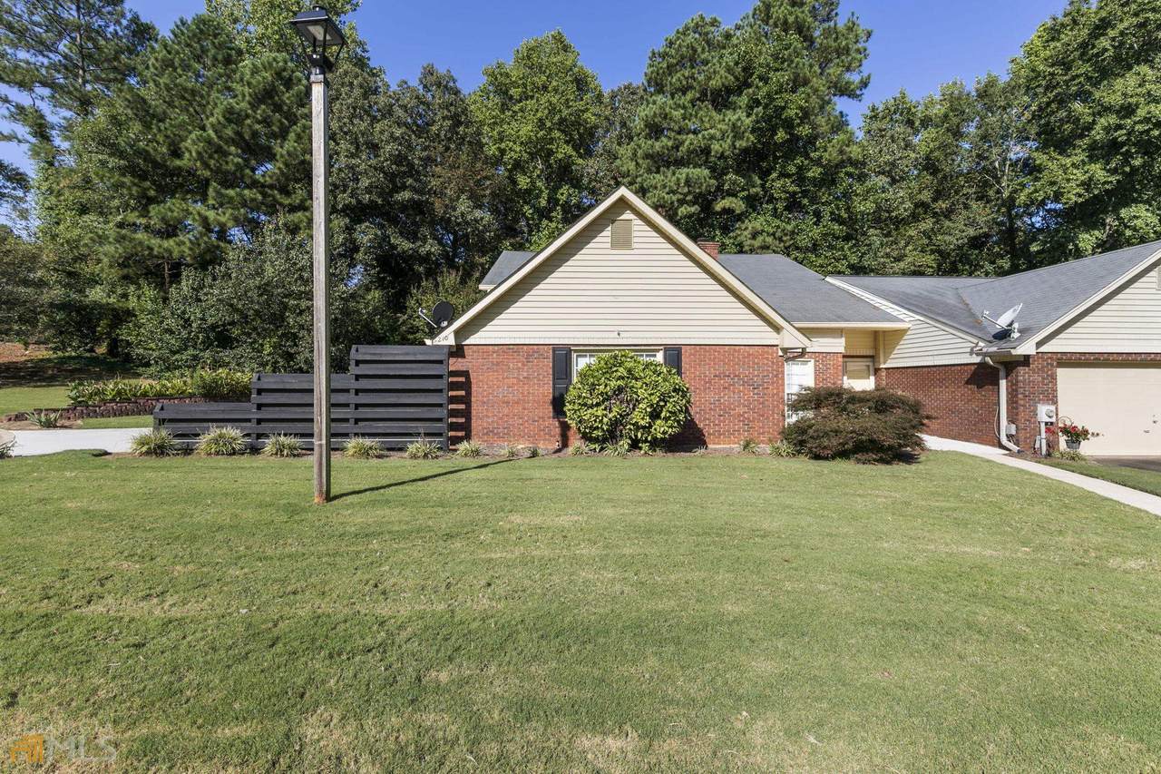 6210 Douglas Manor Court - Photo 1