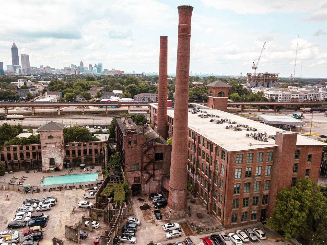 170 Boulevard - Photo 1
