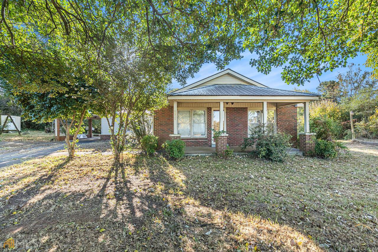 6958 County Line Drive - Photo 1