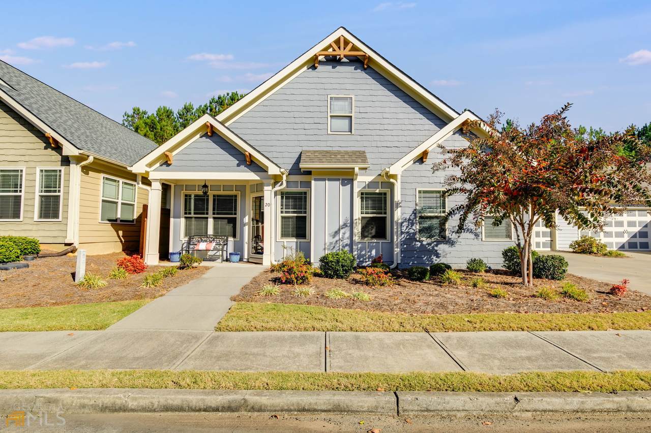 20 William Drive - Photo 1