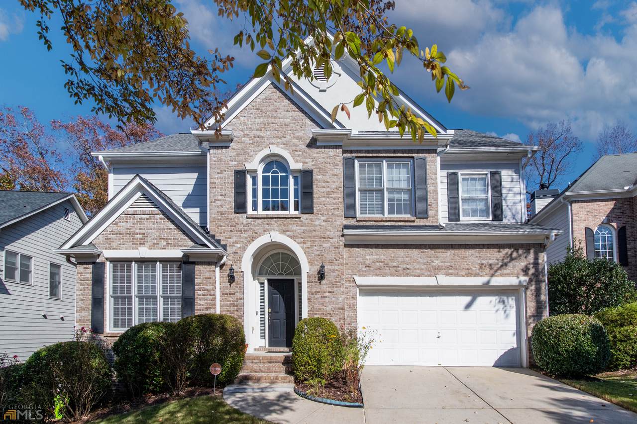 476 Greyhawk Way - Photo 1