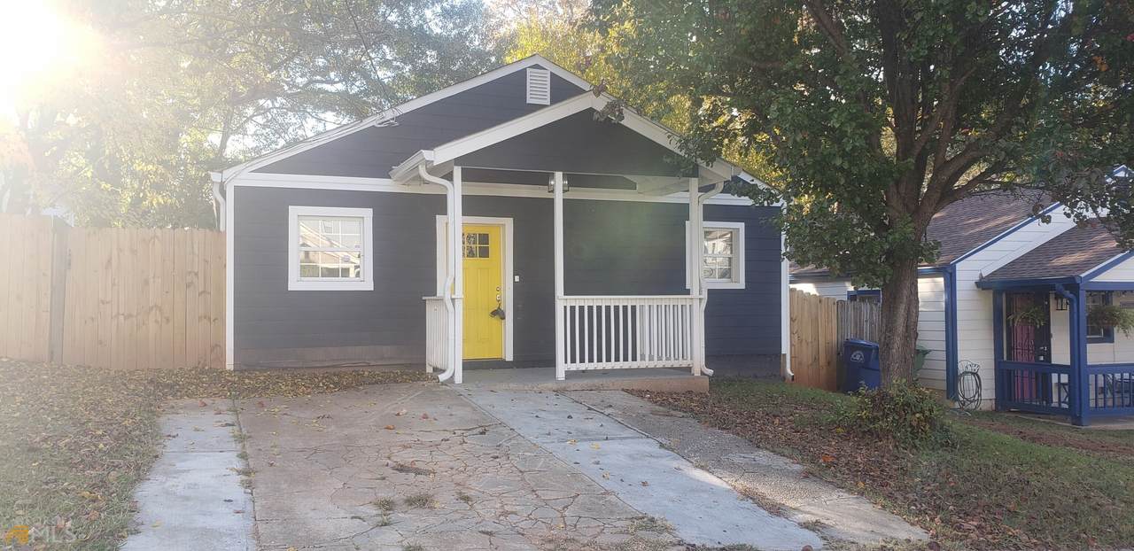 1053 Grant Terrace - Photo 1