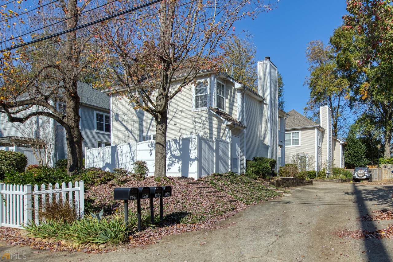 1370 Dekalb Avenue - Photo 1